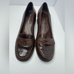 Naturalizer Brown Leather Kitten Heels Timeless Design Size 7